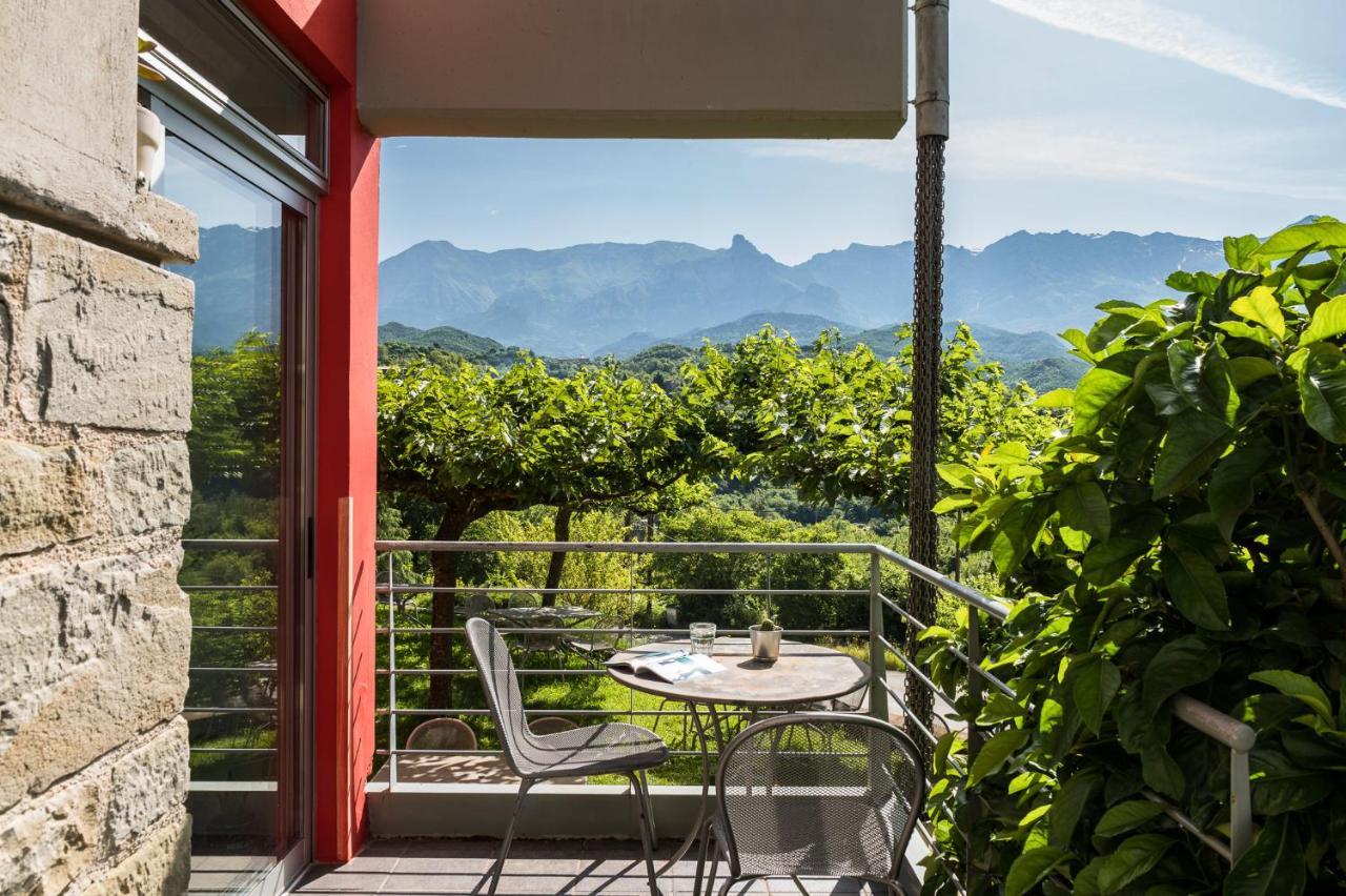Gefiri Plakas Hotel, Tzoumerka 外观 照片