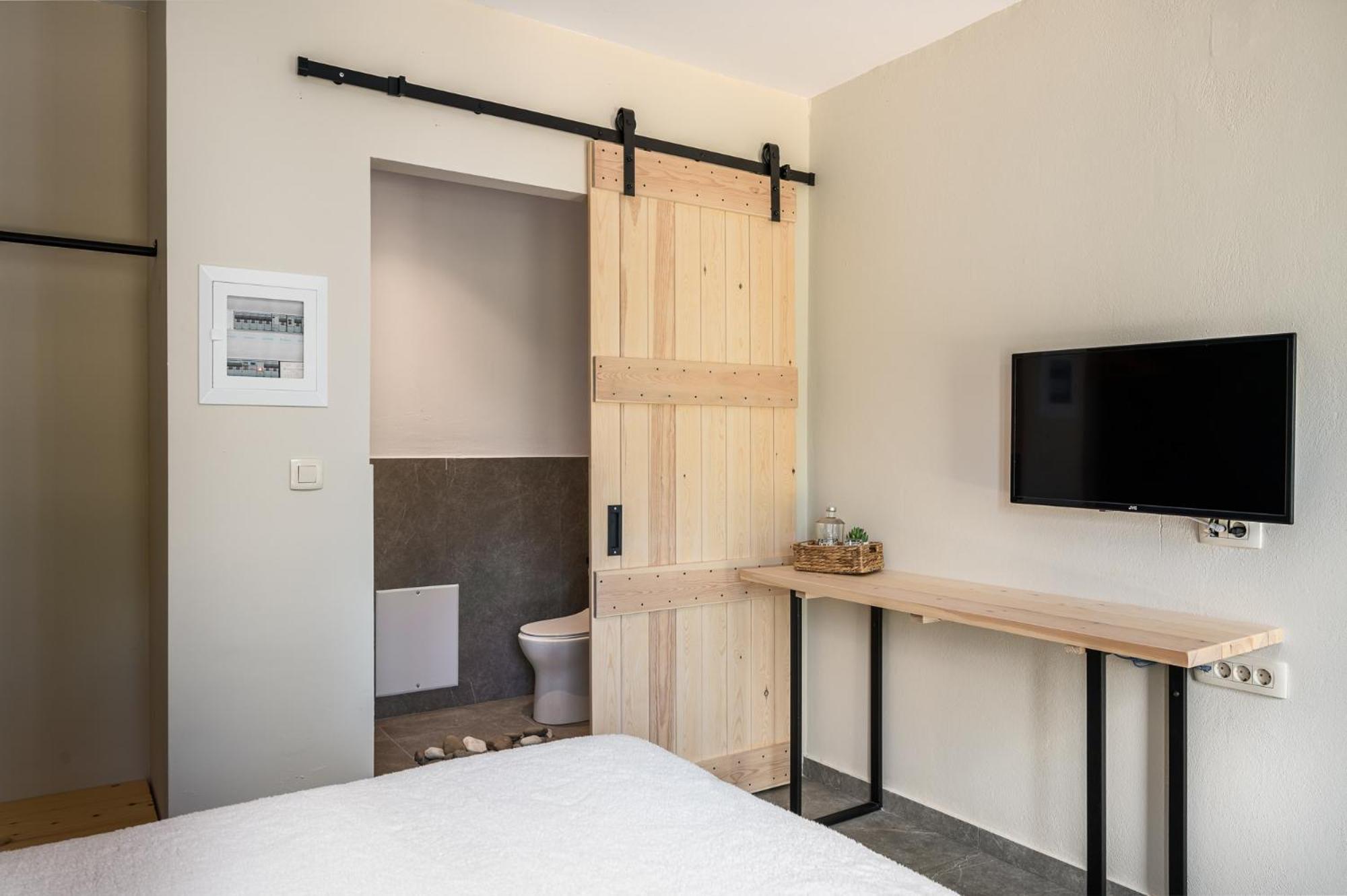 Gefiri Plakas Hotel, Tzoumerka 外观 照片
