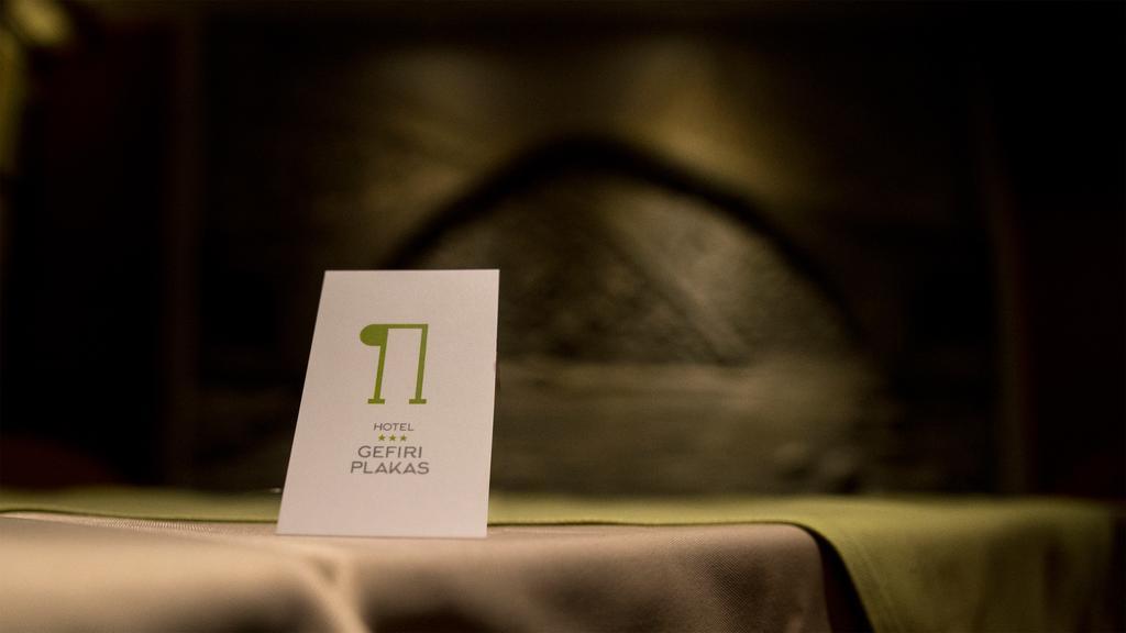 Gefiri Plakas Hotel, Tzoumerka 外观 照片